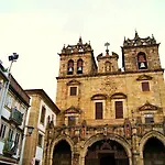 Dom