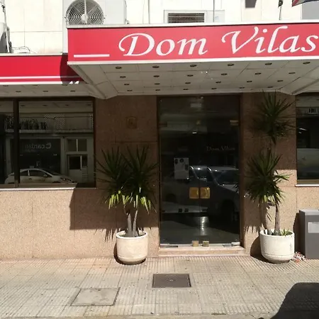 Dom ホテル 2*