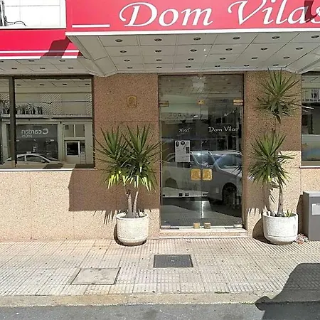 Hotel Dom 2*