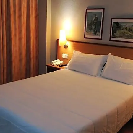 Dom Hotel